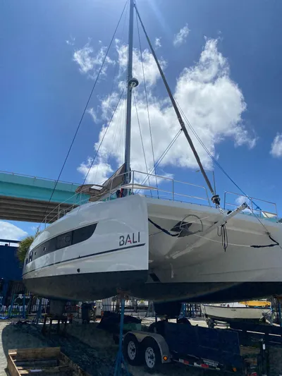 Lilian Rose Yacht Photos Pics 