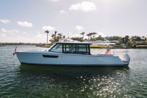 2023 35' MJM Yachts-3Z Naples, FL, US