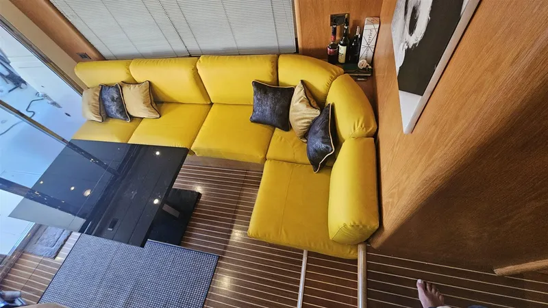  Yacht Photos Pics 92363c6d-2573-4aee-811f-42871e6af8c0-1_all_209.jpg