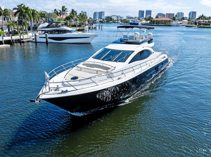 Liquid Asset Yacht Photos Pics 