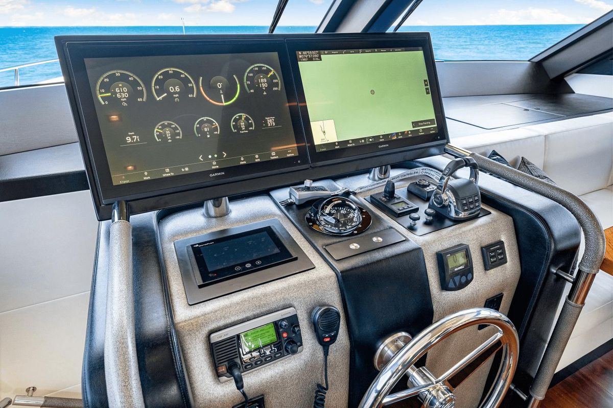 2018 Ocean Alexander 71 