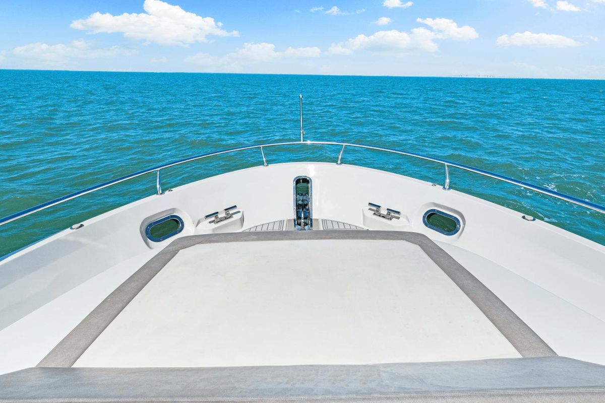 2018 Ocean Alexander 71 