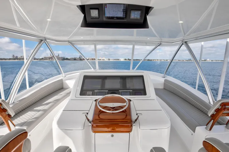La Barca Yacht Photos Pics 2024 Viking 68 Convertible yacht helm with panoramic ocean view and advanced navigation systems.