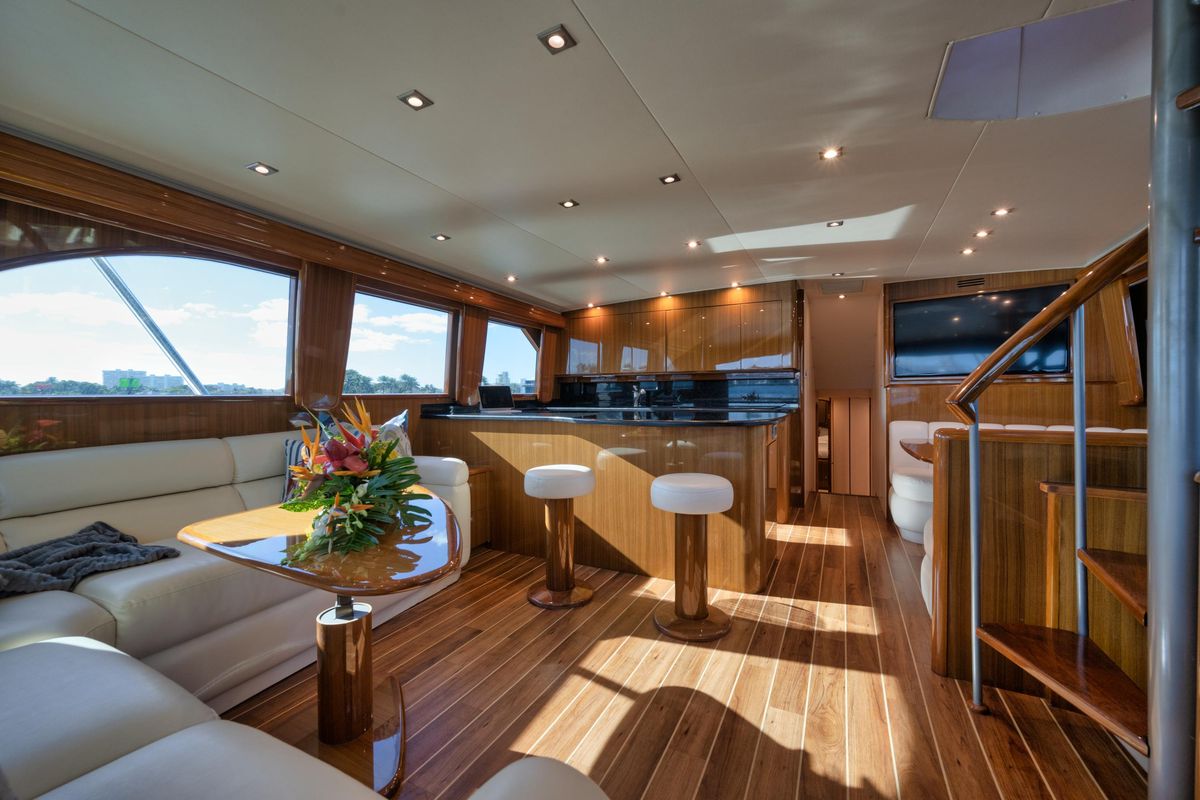 2008 Viking 64 