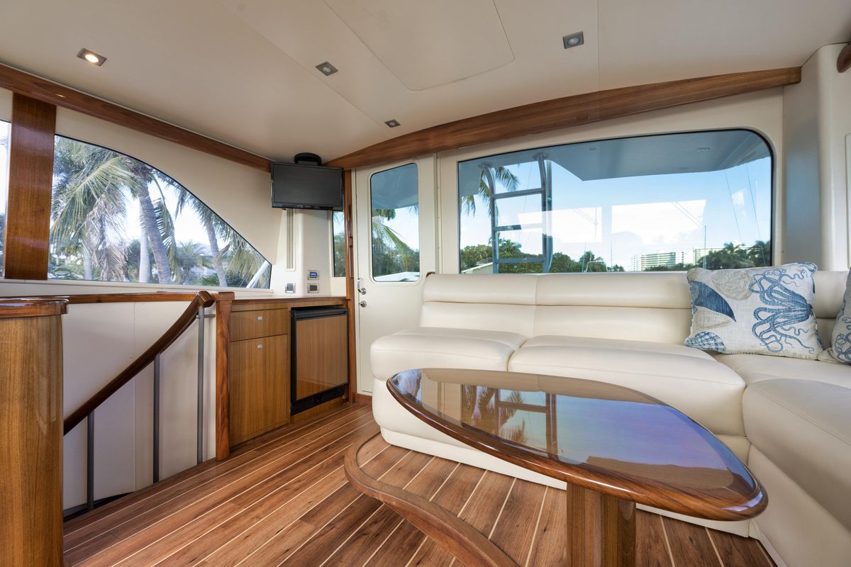 2008 Viking 64 