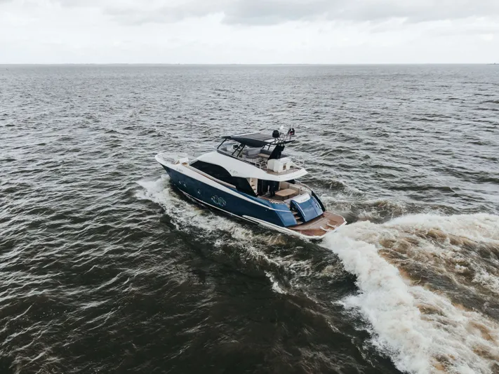 65 Fly Yacht Photos Pics 