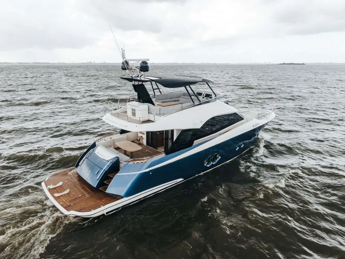 65 Fly Yacht Photos Pics 