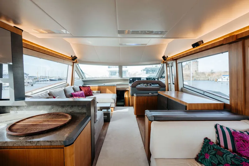 65 Fly Yacht Photos Pics 