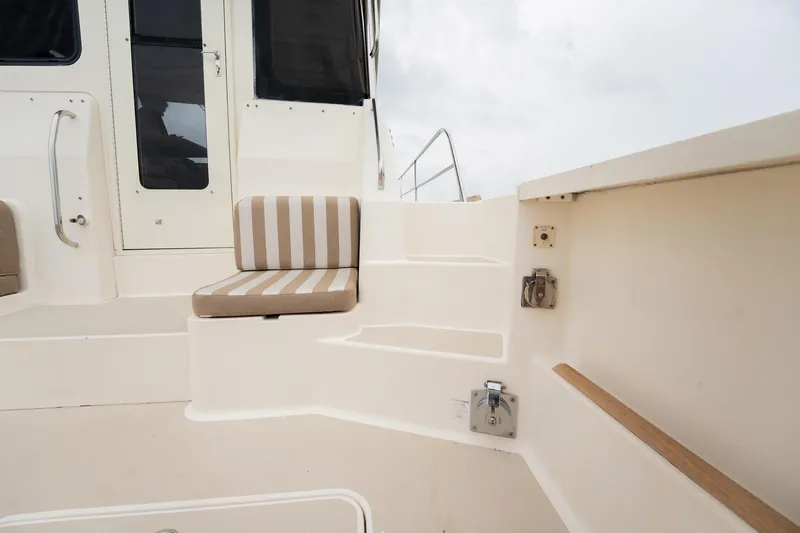 Moondance Yacht Photos Pics 