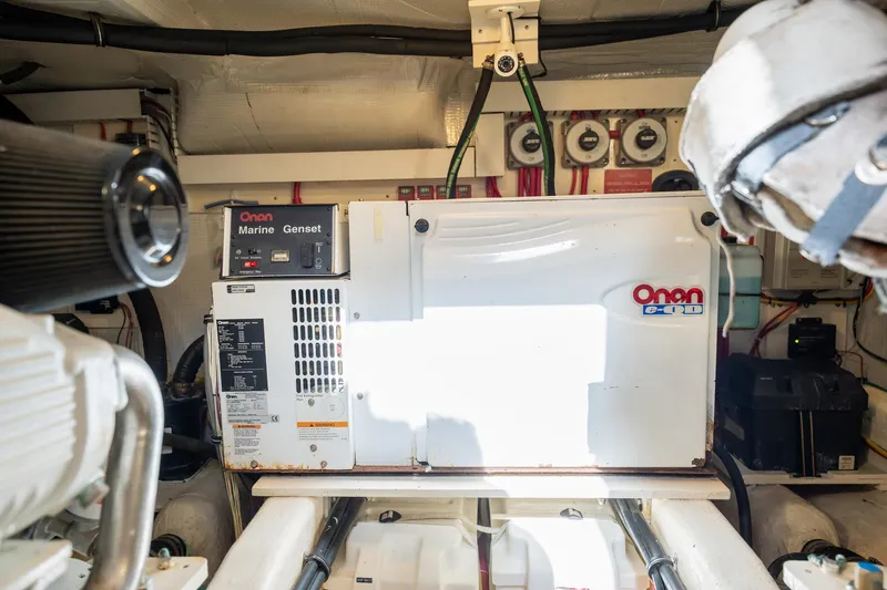 Moondance Yacht Photos Pics 