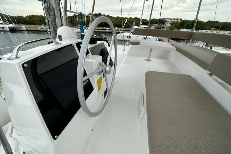  Yacht Photos Pics Sailing yacht Bali 4.6 cockpit with steering wheel and seating, 2021 model.