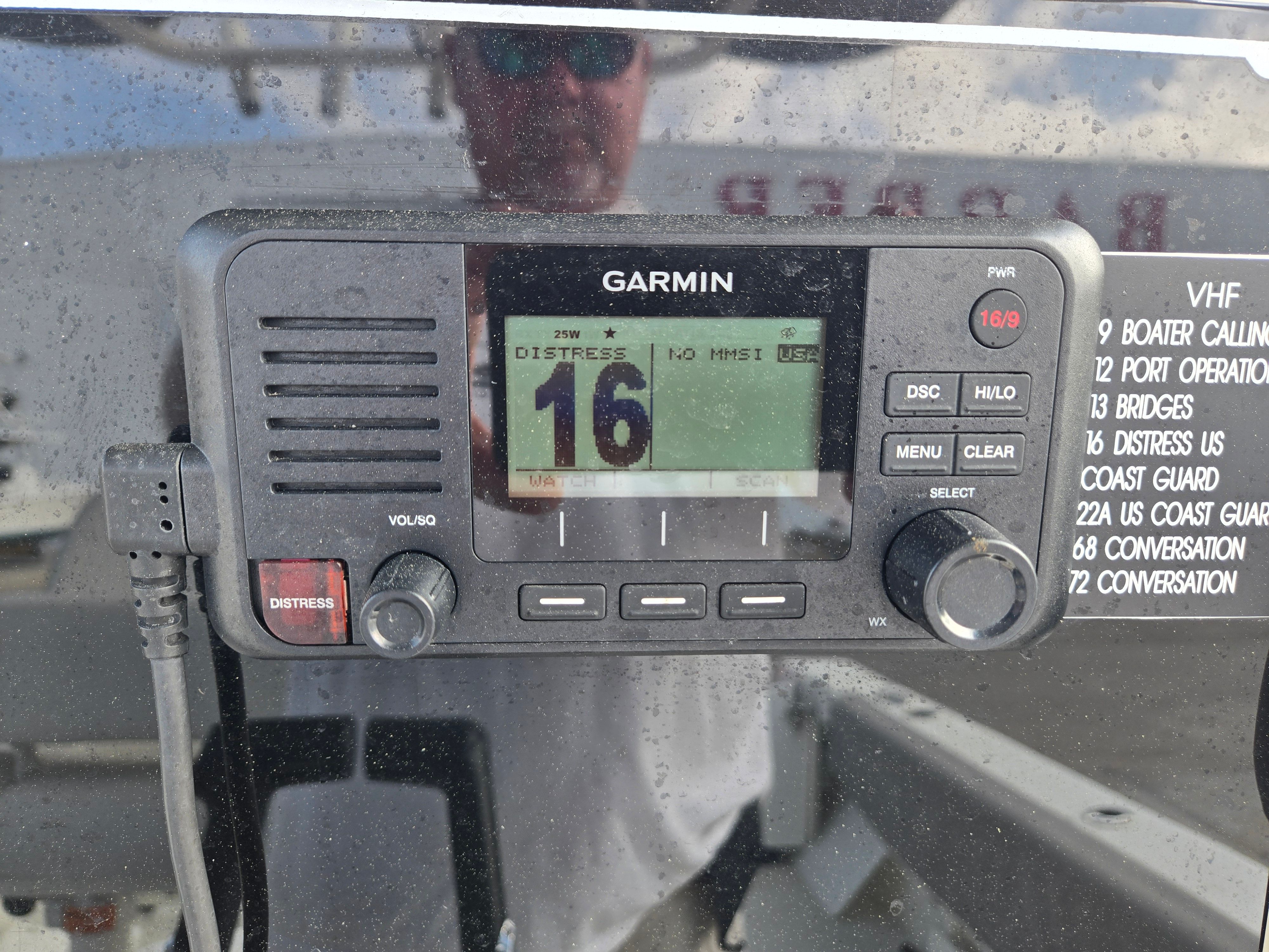 Garmin VHF radio on Parker 2500 Special Edition, 2021 model.