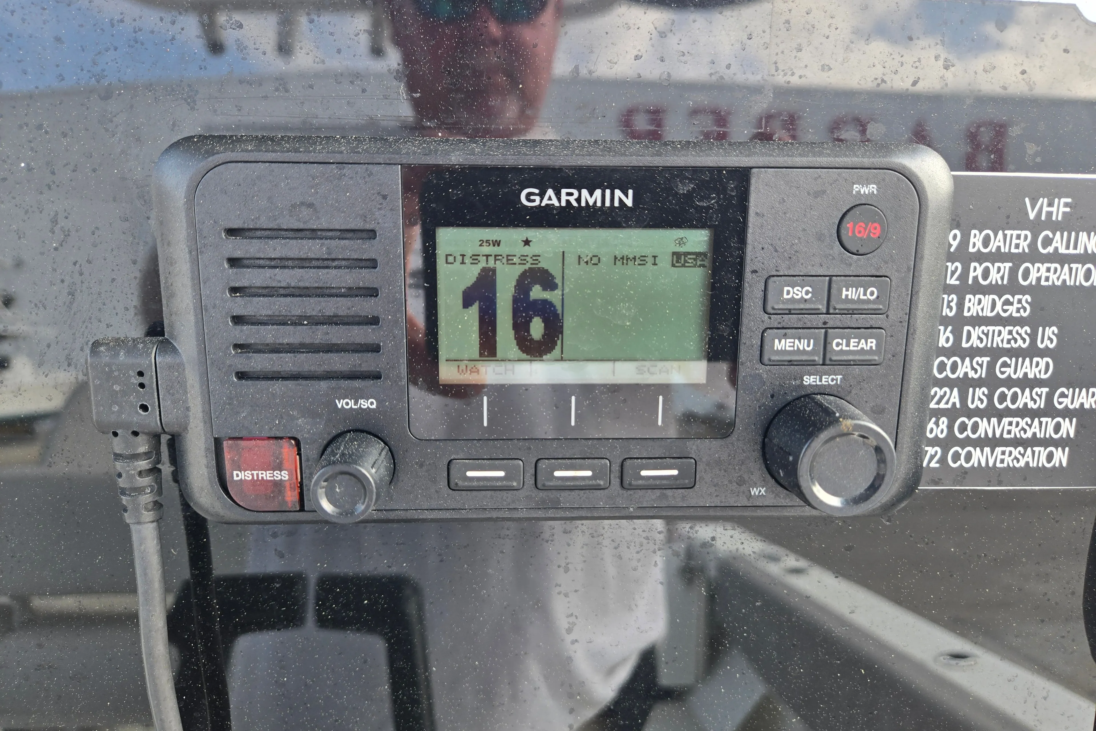 Garmin VHF radio on Parker 2500 Special Edition, 2021 model.