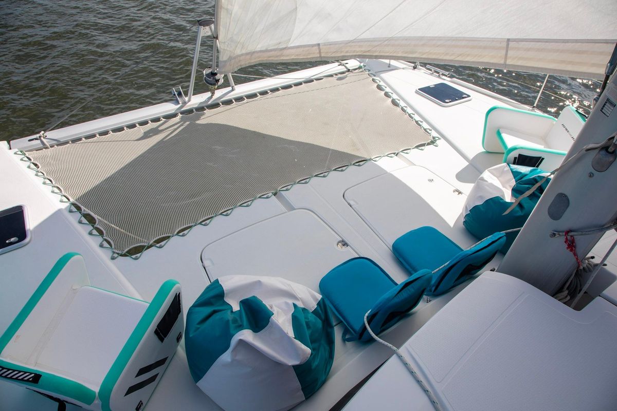 2018 Fountaine Pajot 43 