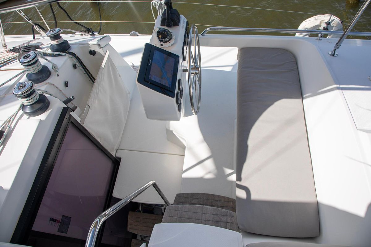2018 Fountaine Pajot 43 