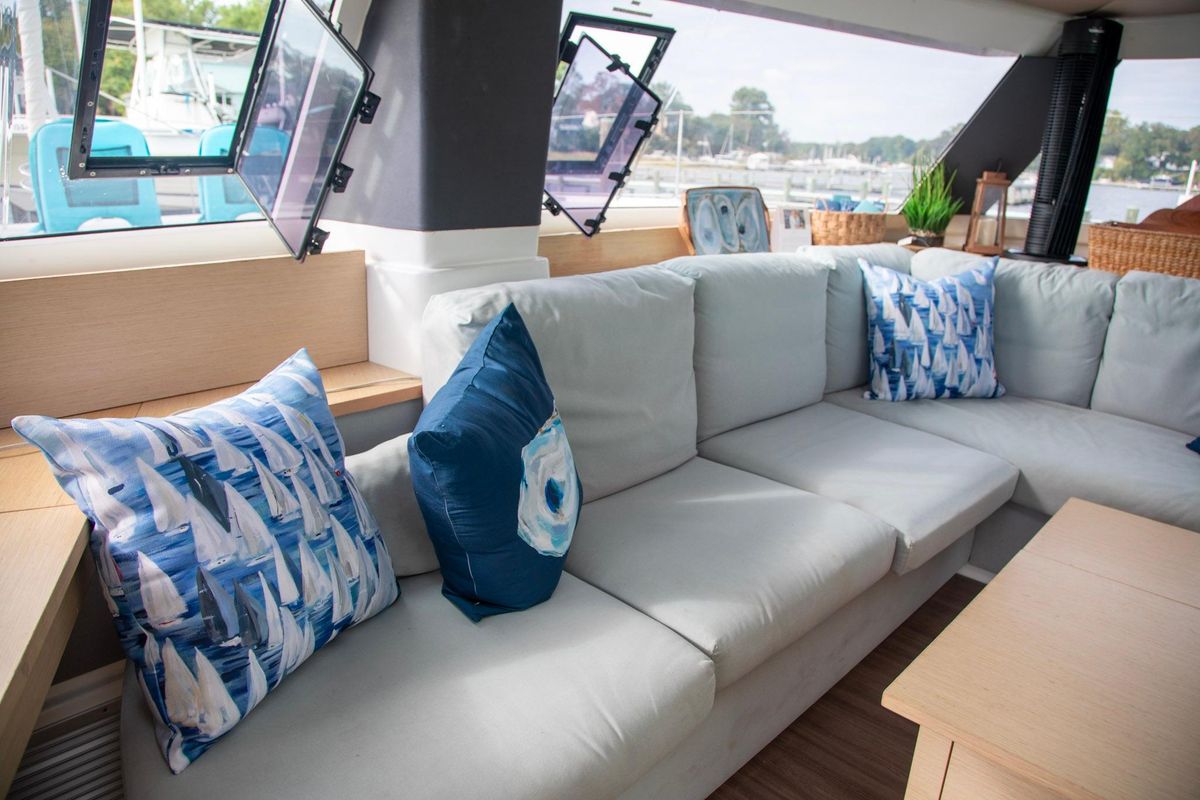 2018 Fountaine Pajot 43 