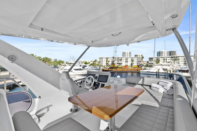 At Last Yacht Photos Pics 