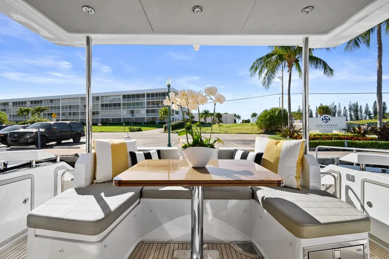 At Last Yacht Photos Pics 