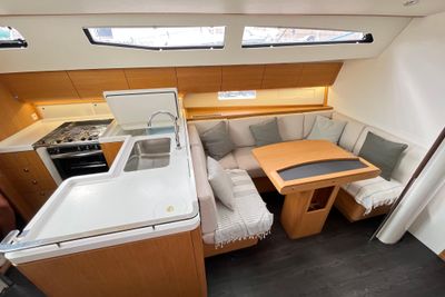 Yacht