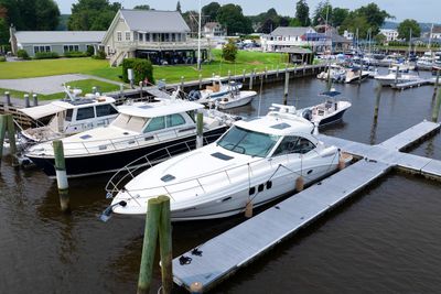 Yacht