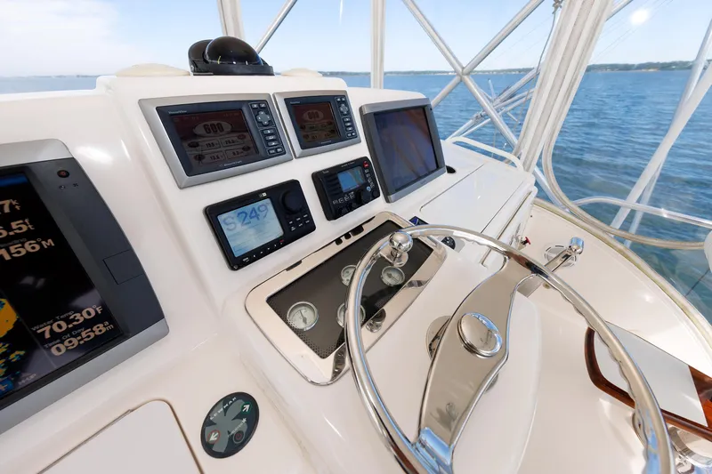 Recovery Room Yacht Photos Pics 