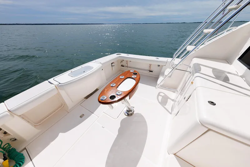 Recovery Room Yacht Photos Pics 