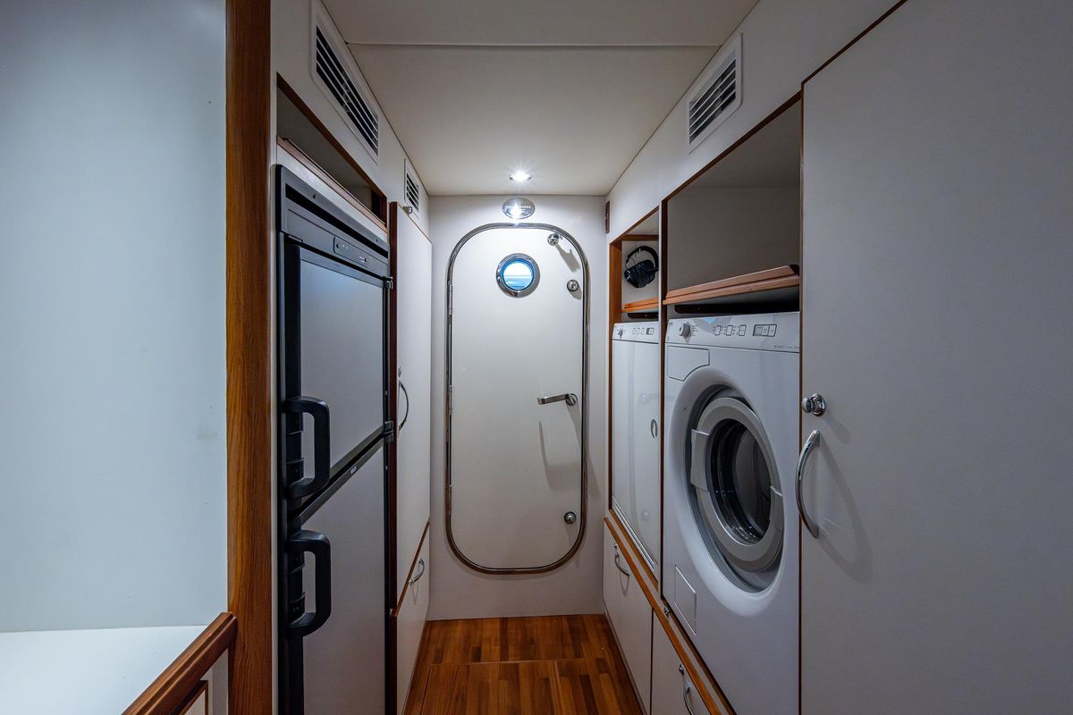 2014 Grand Banks 54 