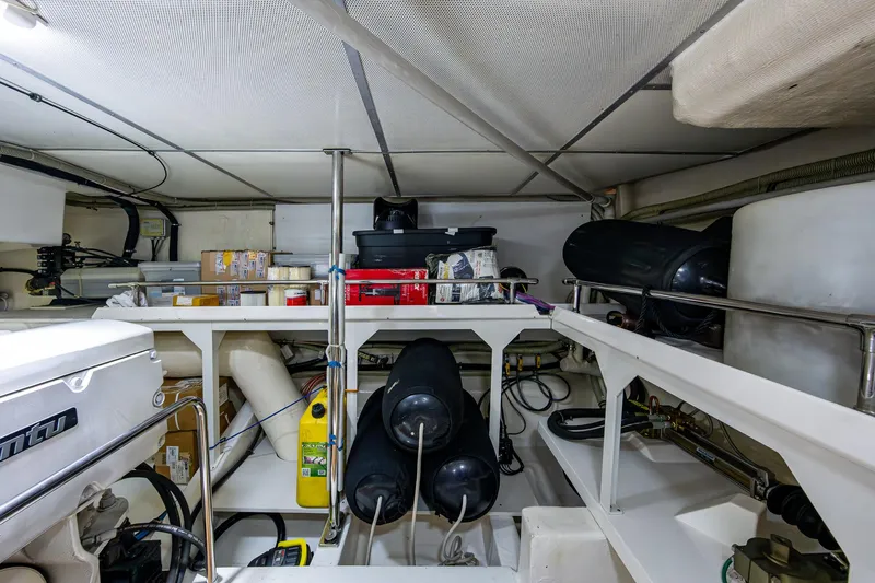 Venture Yacht Photos Pics 