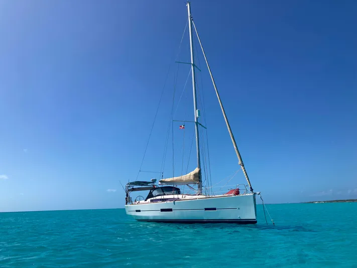 CaffÉ Latte Yacht Photos Pics 