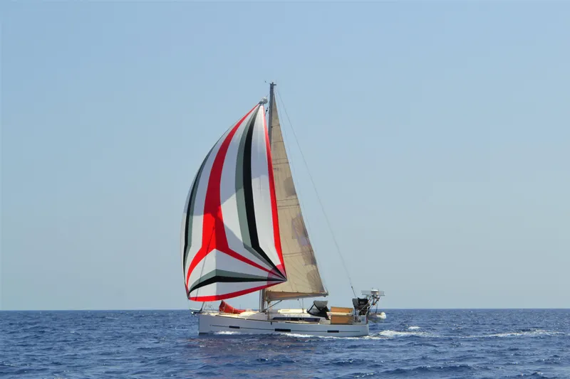 CaffÉ Latte Yacht Photos Pics 
