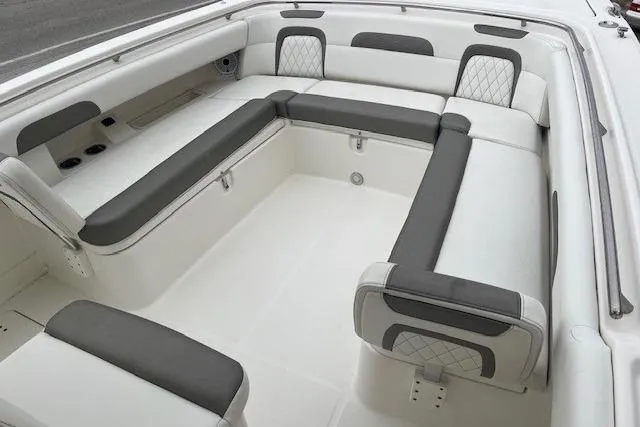  Yacht Photos Pics 2023 World Cat 280 CC-X boat interior with spacious seating and modern design.