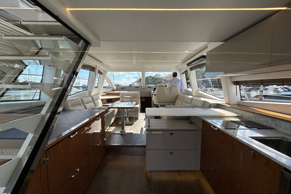 2018 Sea Ray 52 