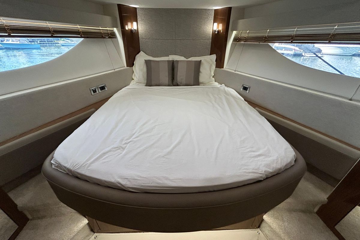 2018 Sea Ray 52 