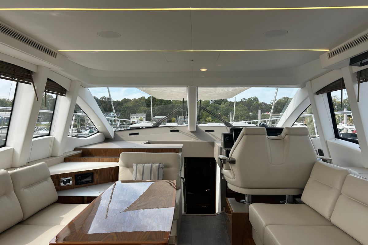 2018 Sea Ray 52 