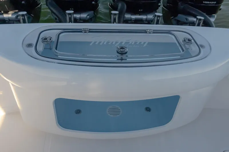  Yacht Photos Pics 2026 Mag Bay 43 CC boat with sleek design and powerful engines.