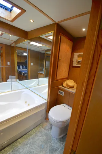 Custom Yacht Photos Pics Luxurious bathroom in a 2004 Chesapeake 58 yacht.