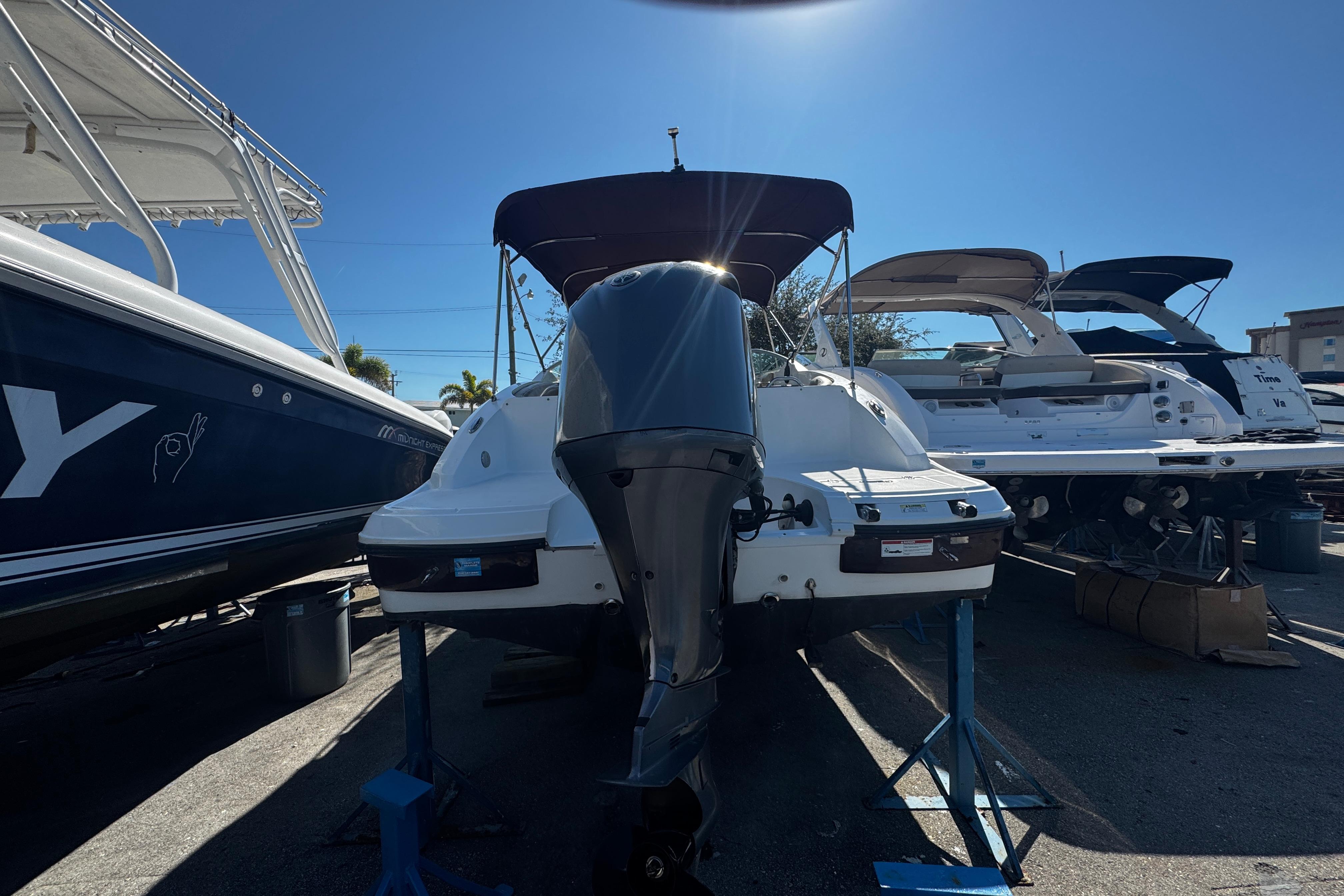 Hurricane SunDeck 2690 OB