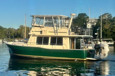 2003 Mainship 400 Trawler