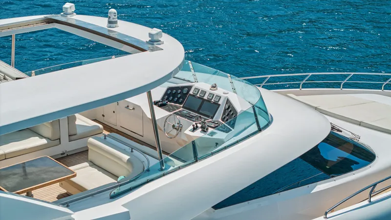 Big Rubber Duck Yacht Photos Pics 