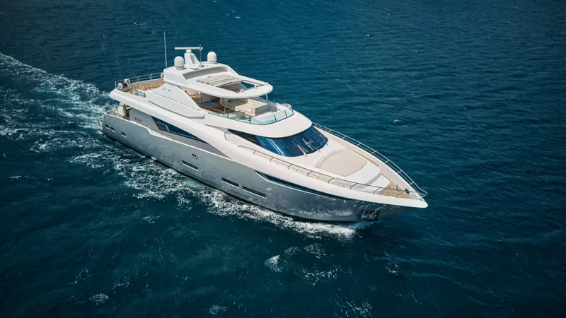 Big Rubber Duck Yacht Photos Pics 