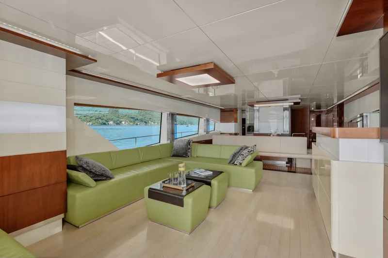 Big Rubber Duck Yacht Photos Pics 