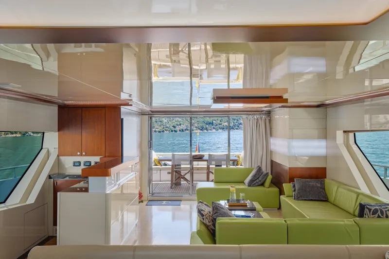 Big Rubber Duck Yacht Photos Pics 