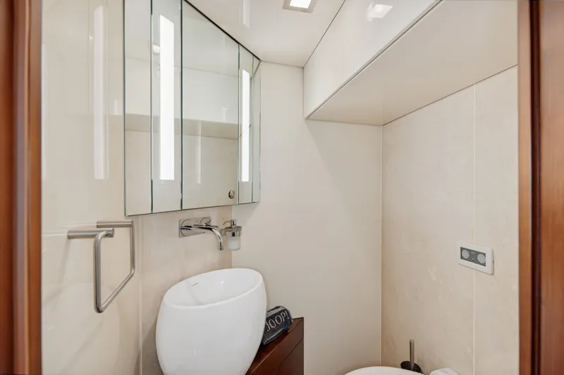 Big Rubber Duck Yacht Photos Pics 