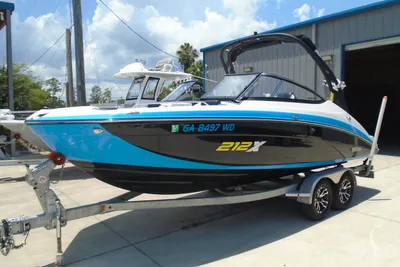 Yamaha Boats 212XE