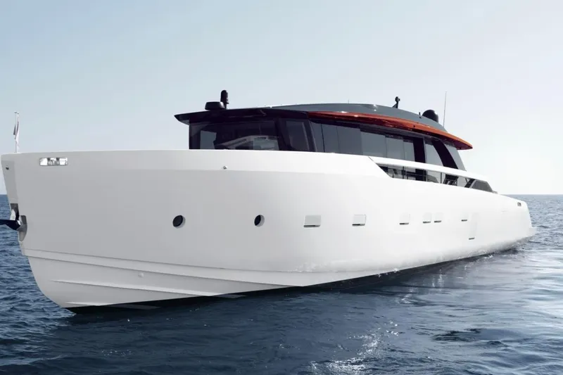  Yacht Photos Pics 2026 Sanlorenzo SP92 yacht cruising on open water.