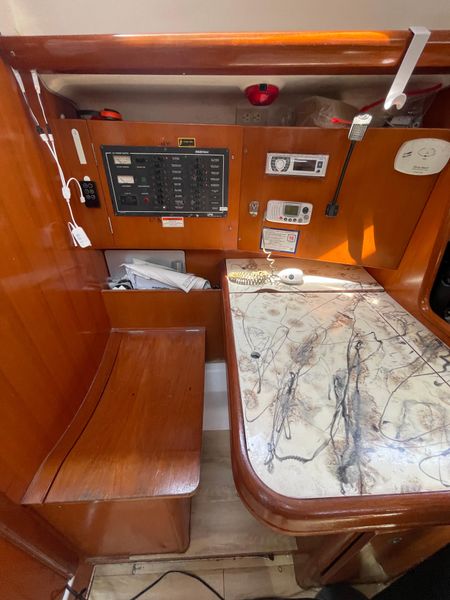 2006 Beneteau 393