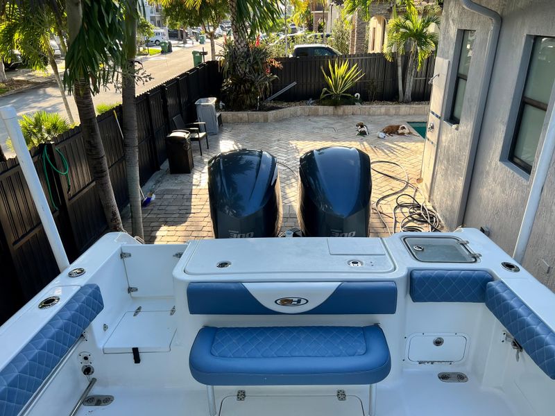 2014 Sea Hunt Gamefish 30