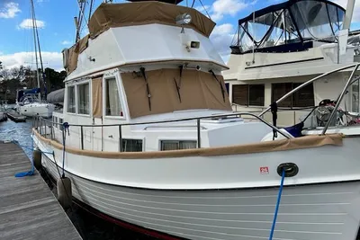 Grand Banks Heritage Trawler