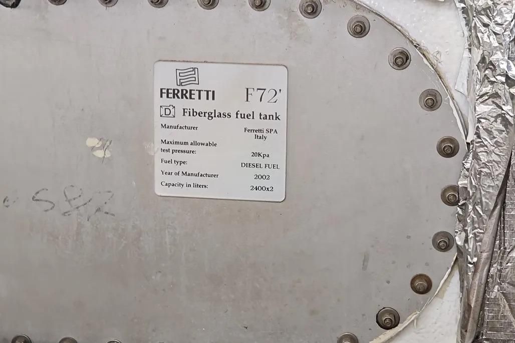 2002 Ferretti Yachts 72 