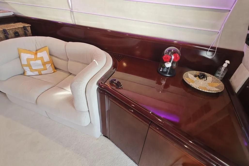 2002 Ferretti Yachts 72 